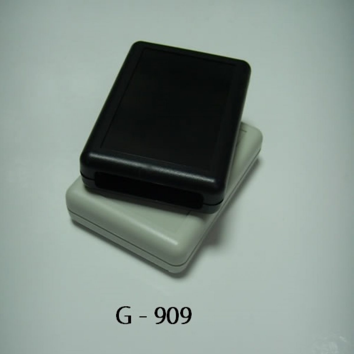 G-909